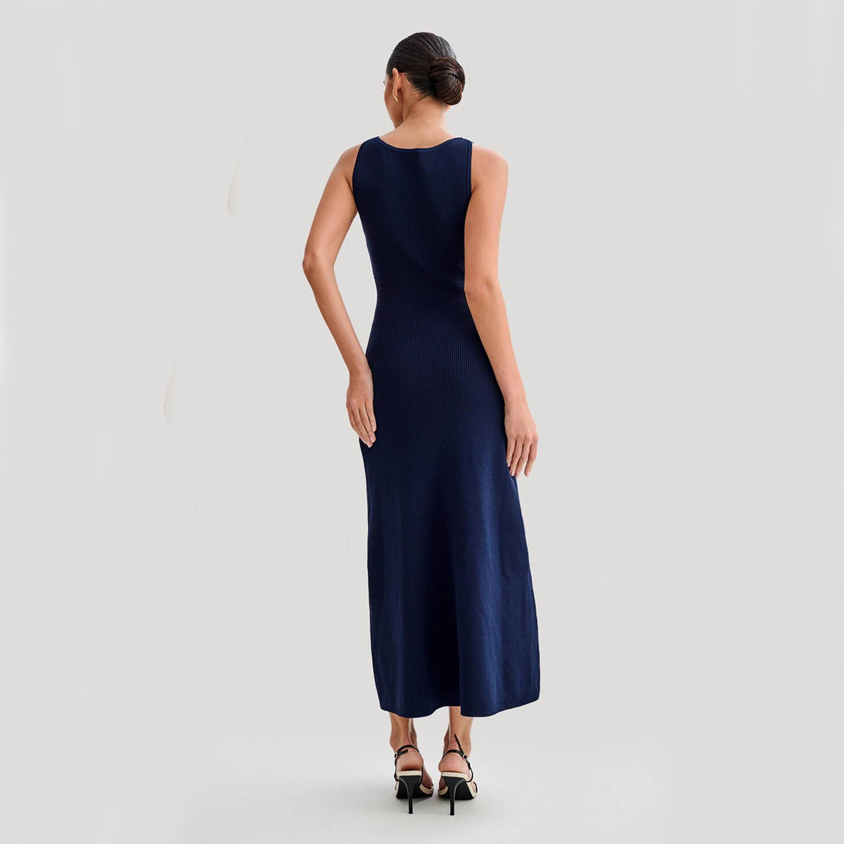 ESSME - Dressless dress in knitted 4